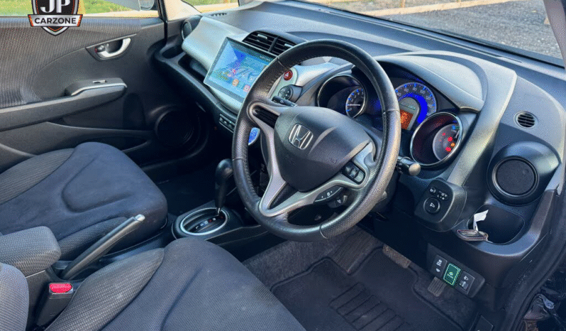 
								2013 Honda Jazz full									