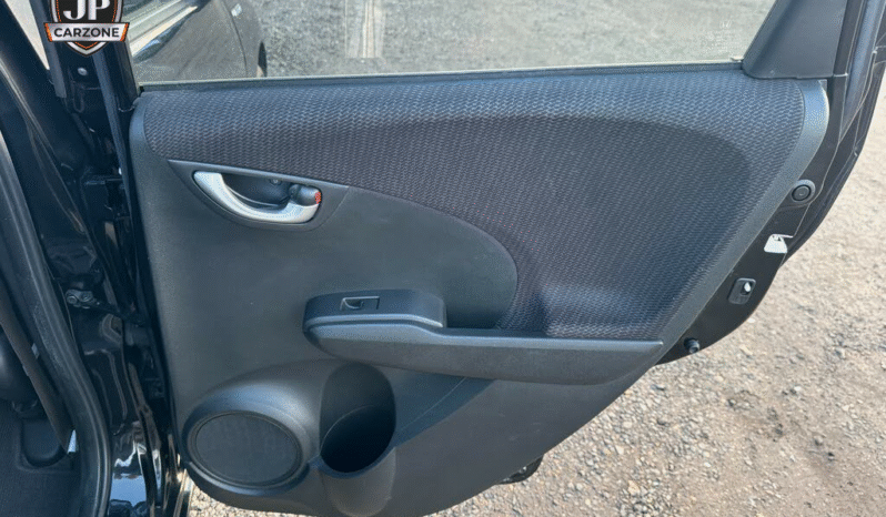 
								2013 Honda Jazz full									