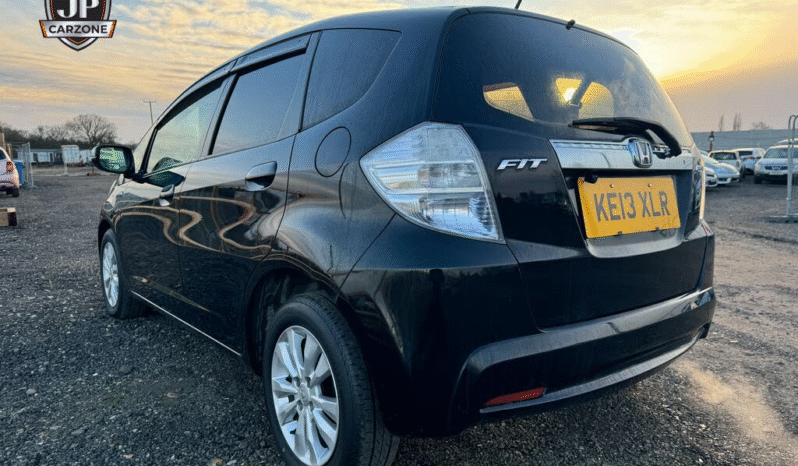 
								2013 Honda Jazz full									