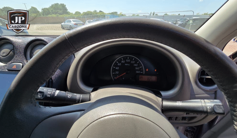 
								2013 Nissan Micra full									