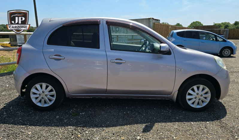
								2013 Nissan Micra full									
