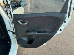 
										2013 Honda Jazz full									