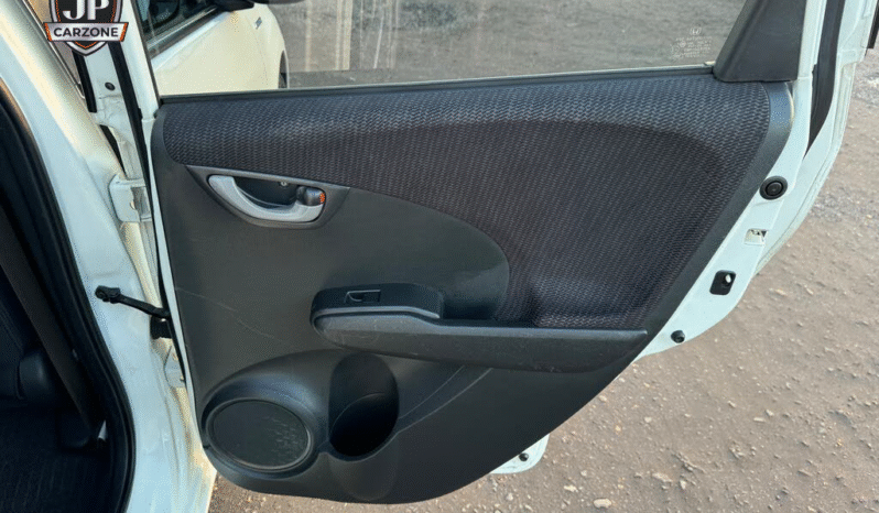 
								2013 Honda Jazz full									