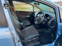 
										2013 Honda Jazz full									