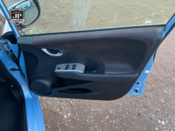 
										2013 Honda Jazz full									
