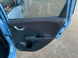 
										2013 Honda Jazz full									