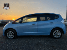 
										2013 Honda Jazz full									