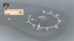 
										2013 Nissan Serena full									