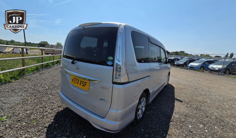 
								2013 Nissan Serena full									