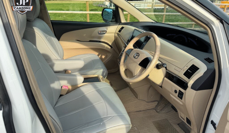 
								2013 Toyota Estima 2.4 Aeras full									