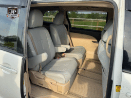 
										2013 Toyota Estima 2.4 Aeras full									