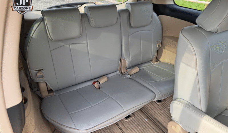 
								2013 Toyota Estima 2.4 Aeras full									