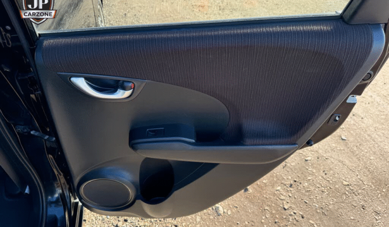 
								2013 Honda Jazz full									