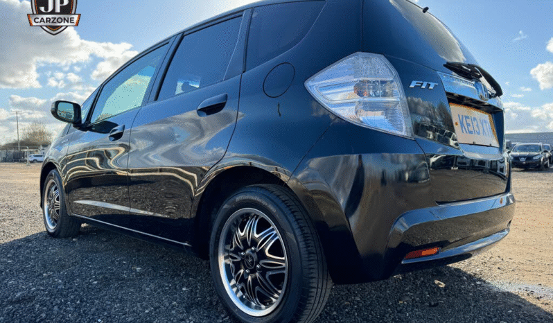 
								2013 Honda Jazz full									