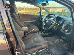 
										2013 Honda Jazz full									