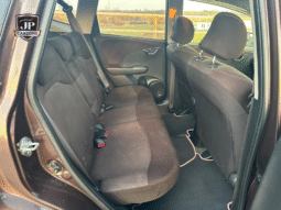 
										2013 Honda Jazz full									