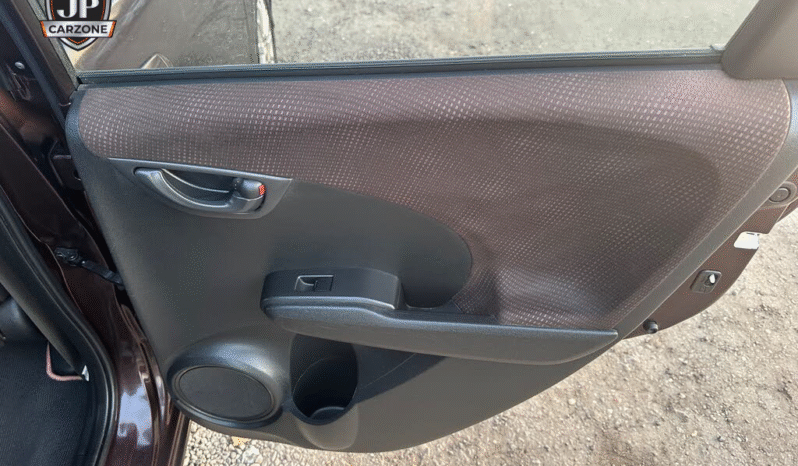 
								2013 Honda Jazz full									