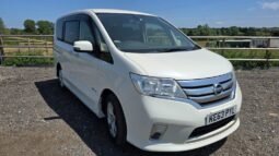 
										2013 Nissan Serena full									