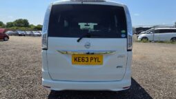 
										2013 Nissan Serena full									