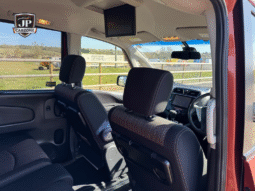 
										2014 Nissan Serena 2.0 Highway Star full									