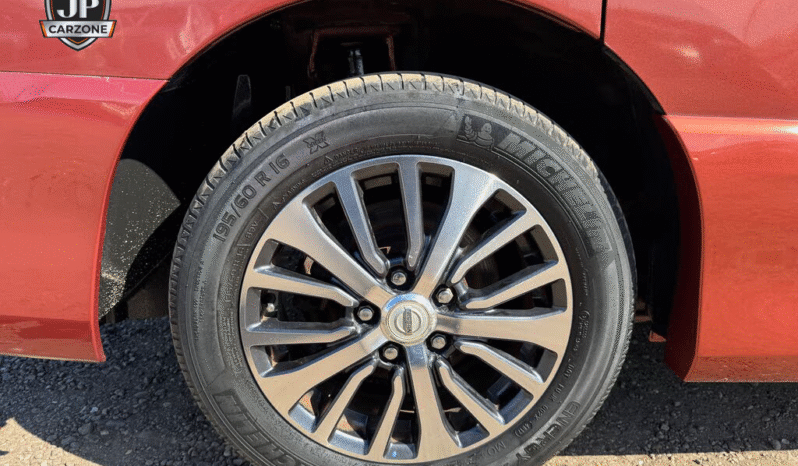 
								2014 Nissan Serena 2.0 Highway Star full									