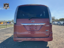 
										2014 Nissan Serena 2.0 Highway Star full									