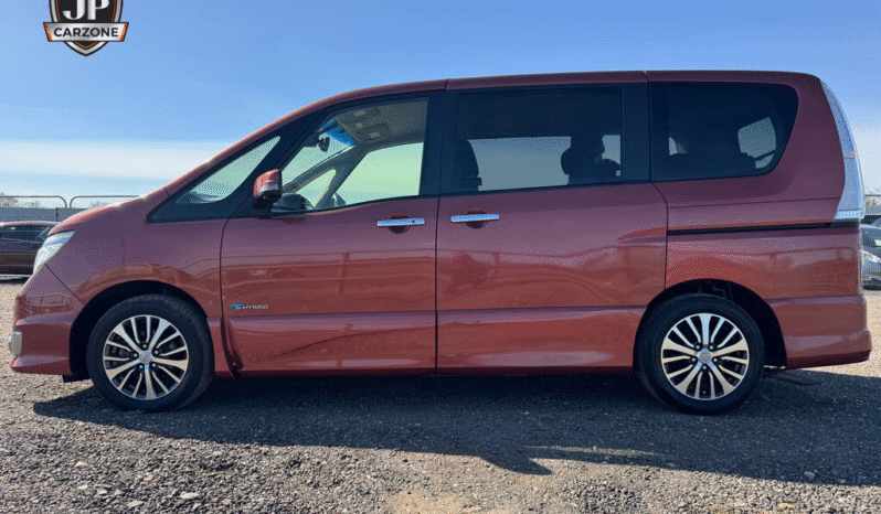 
								2014 Nissan Serena 2.0 Highway Star full									
