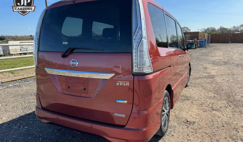 
								2014 Nissan Serena 2.0 Highway Star full									