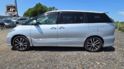 
										2014 Toyota Estima full									