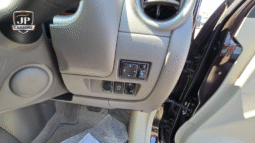 
										2012 Nissan Micra full									