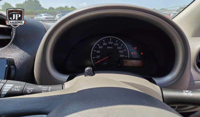 
								2012 Nissan Micra full									