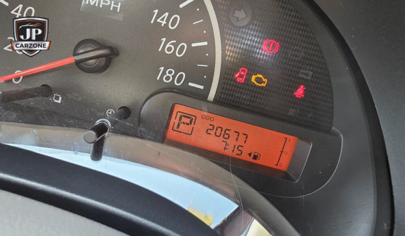 
								2012 Nissan Micra full									