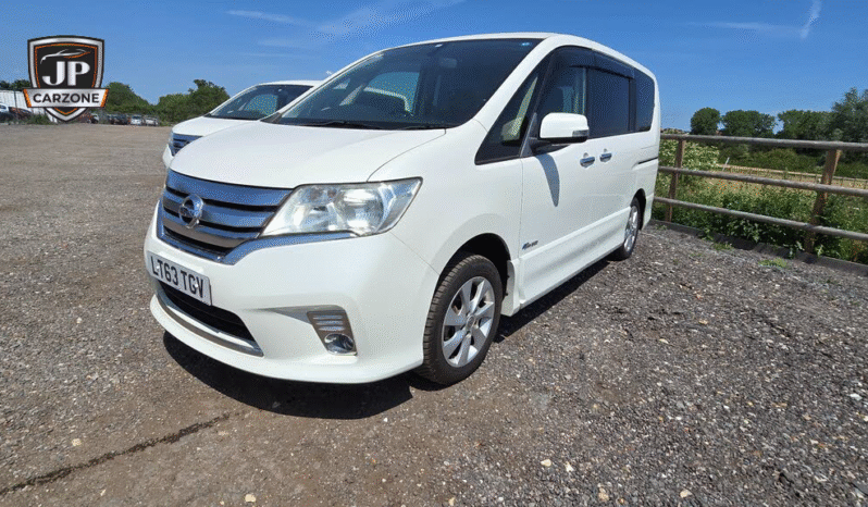 
								2013 Nissan Serena full									