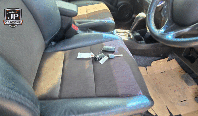 
								2013 Honda Jazz full									